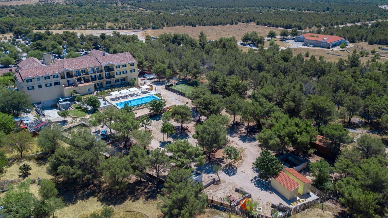 فندق Camping Vrata Krke لازوفاك المظهر الخارجي الصورة